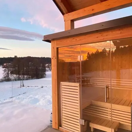 Holiday home Luxurious And Roomy Vacation With Sauna *