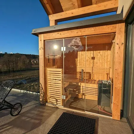 Holiday home Luxurious And Roomy Vacation With Sauna Prufingberg
