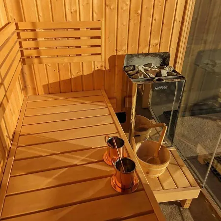 Luxurious And Roomy Vacation With Sauna Prufingberg